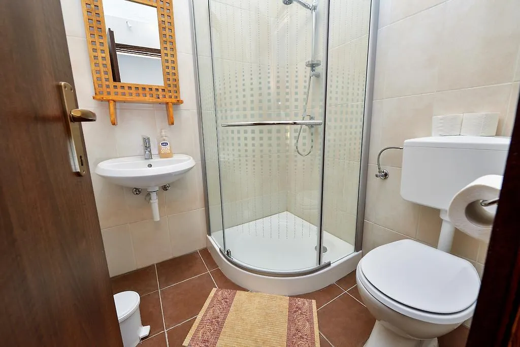 Holiday Home Sudinjevi Dvori Sukošan 0*,