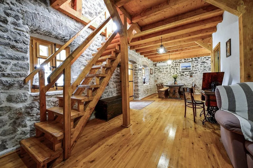 Holiday Home Sudinjevi Dvori Sukošan Chorvatsko