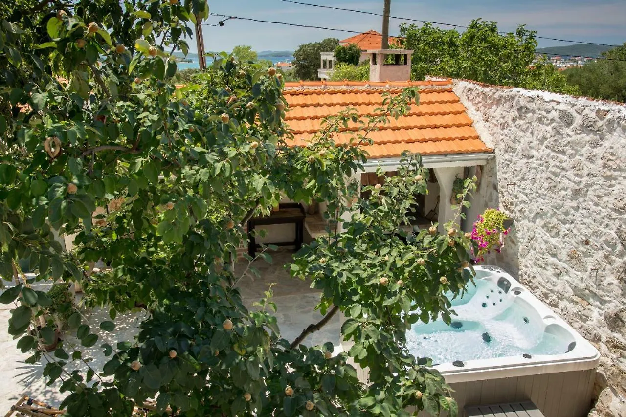 Holiday Home Sudinjevi Dvori Sukošan